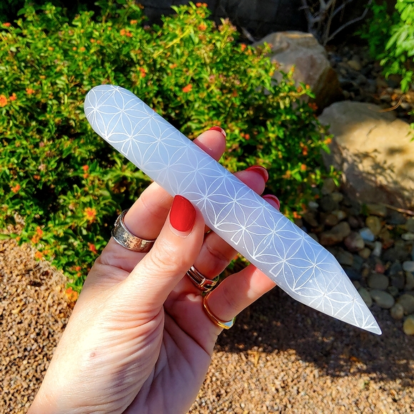Luminous Thick Selenite Wand Etched with Flower of Life - Picture 2 of 13